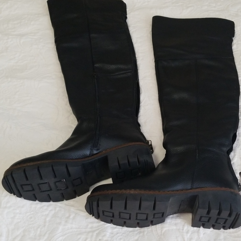 Over the knee boots